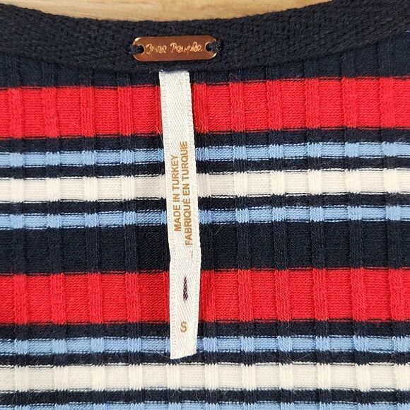 🔸️Free People Red & Blue Striped Ribbed & Cropped Long Sleeve Top Small - Picture 7 of 10